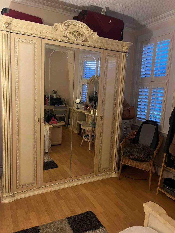 Nice Comfy House Londres Extérieur photo